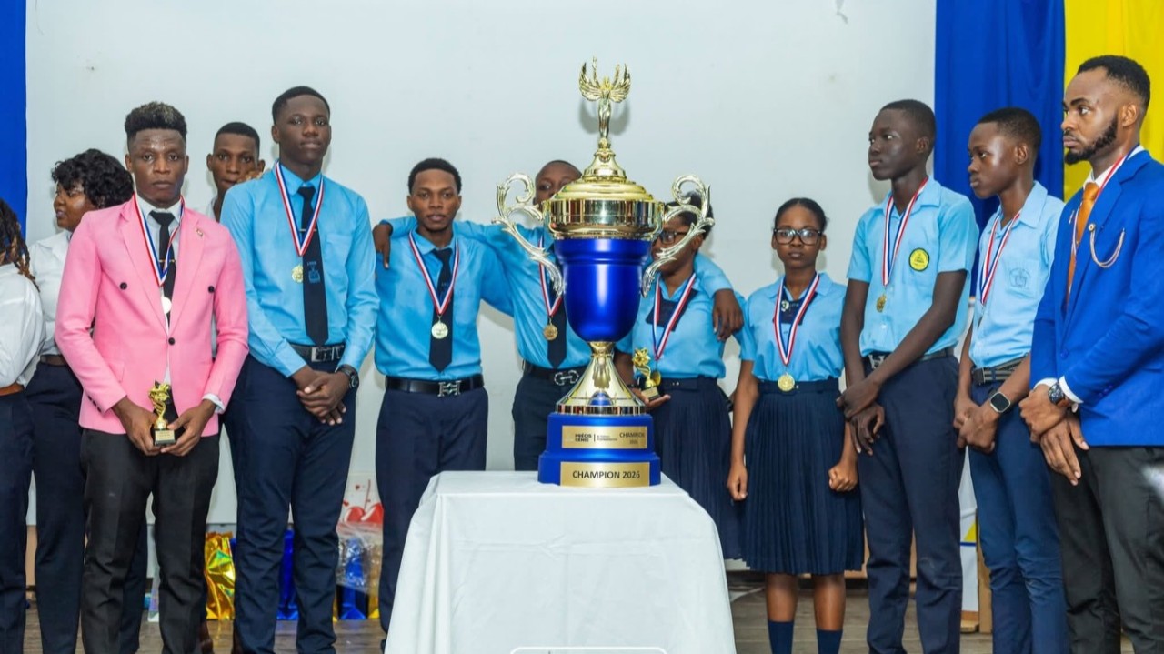 Le champion en titre de la 8ème édition de Precis Génie (Photo : Sage Service)